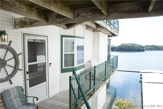 $359,900 | 807 Harbour Towne Drive, Unit 807E, Lake Ozark, MO 65049
