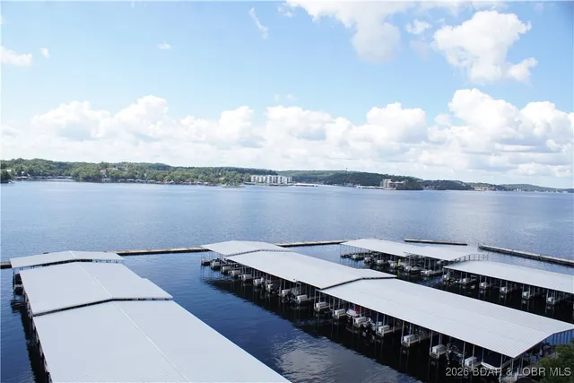 $359,900 | 807 Harbour Towne Drive, Unit 807E, Lake Ozark, MO 65049
