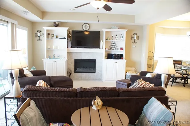 $359,900 | 807 Harbour Towne Drive, Unit 807E, Lake Ozark, MO 65049