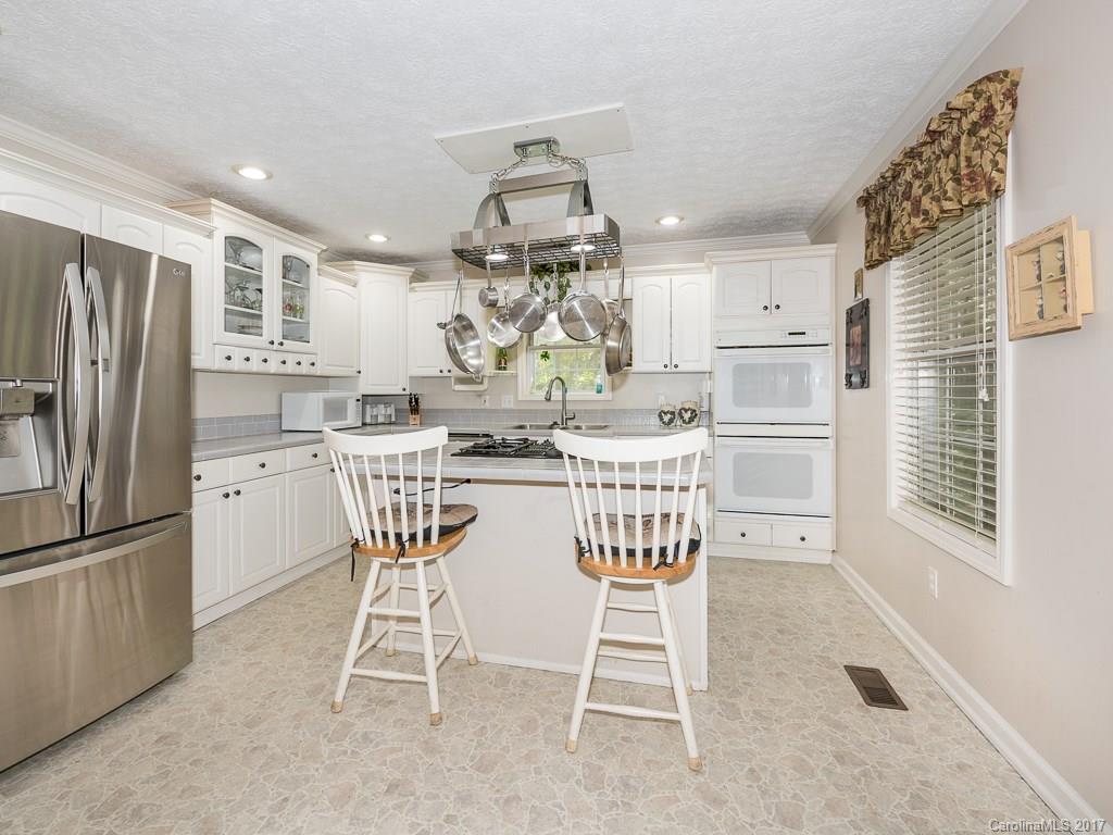 1080 Hines Road Clover, SC 29710 - Photo 7 of 24