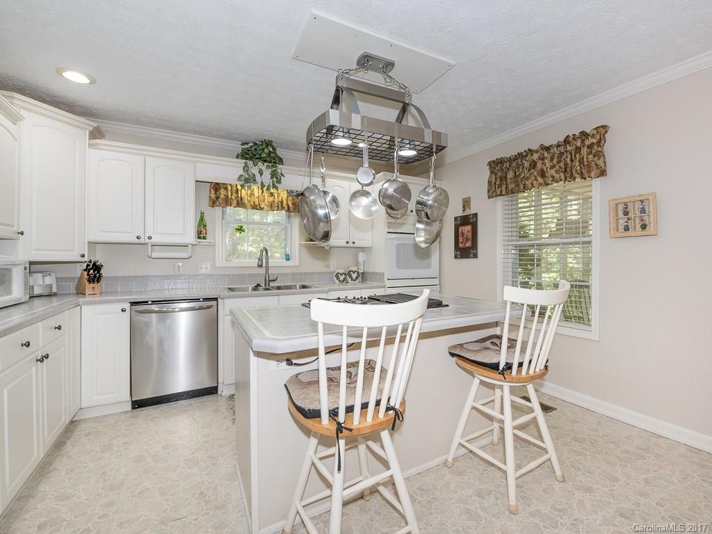 1080 Hines Road Clover, SC 29710 - Photo 8 of 24