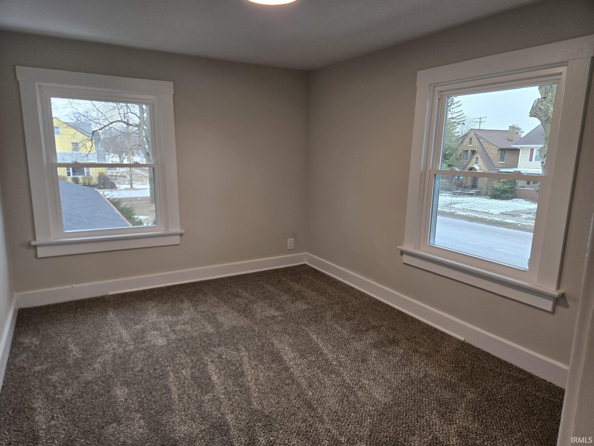 3927 Fairfield Avenue Fort Wayne, IN 46807 - Photo 17 of 29