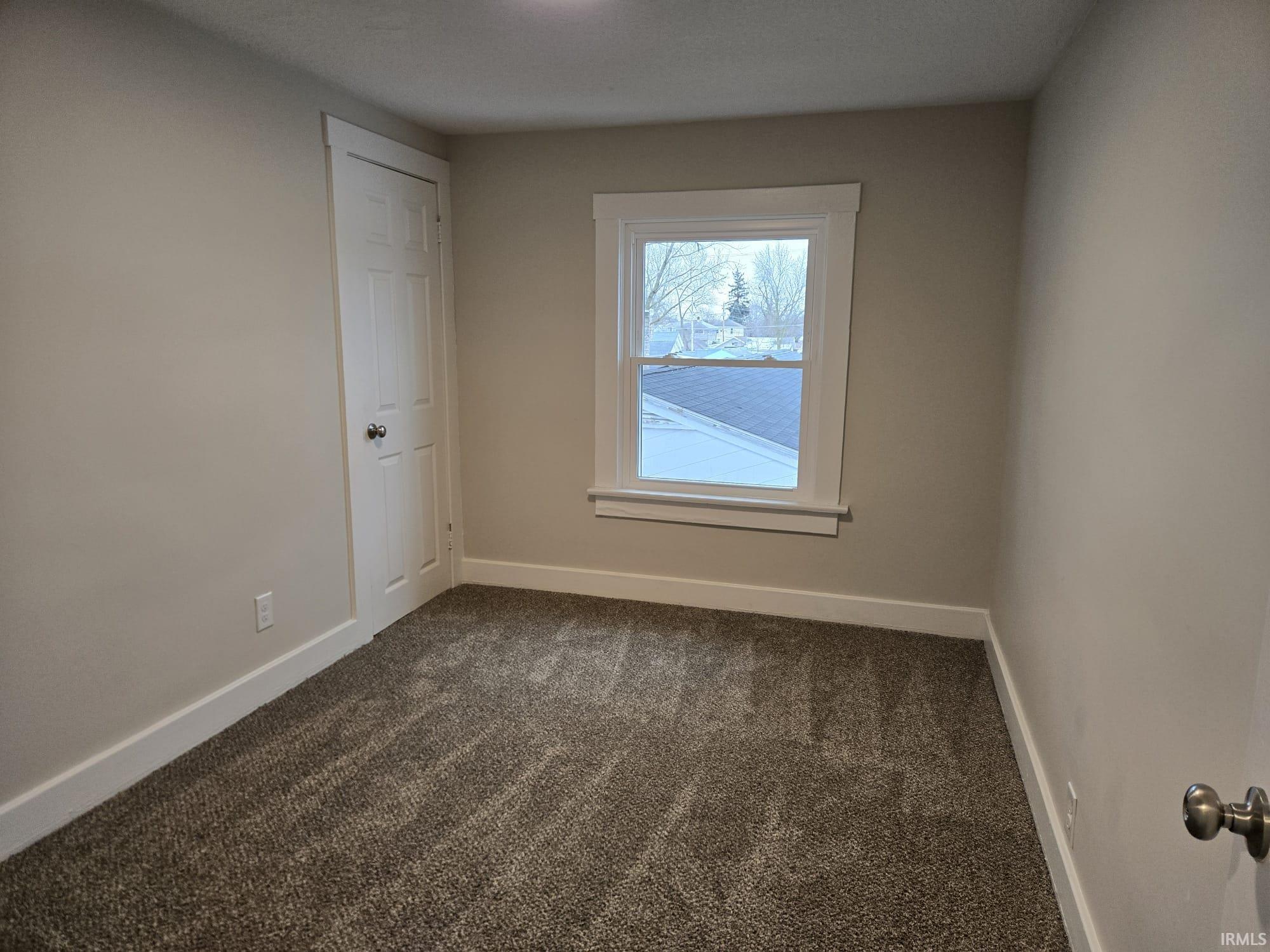 3927 Fairfield Avenue Fort Wayne, IN 46807 - Photo 18 of 29