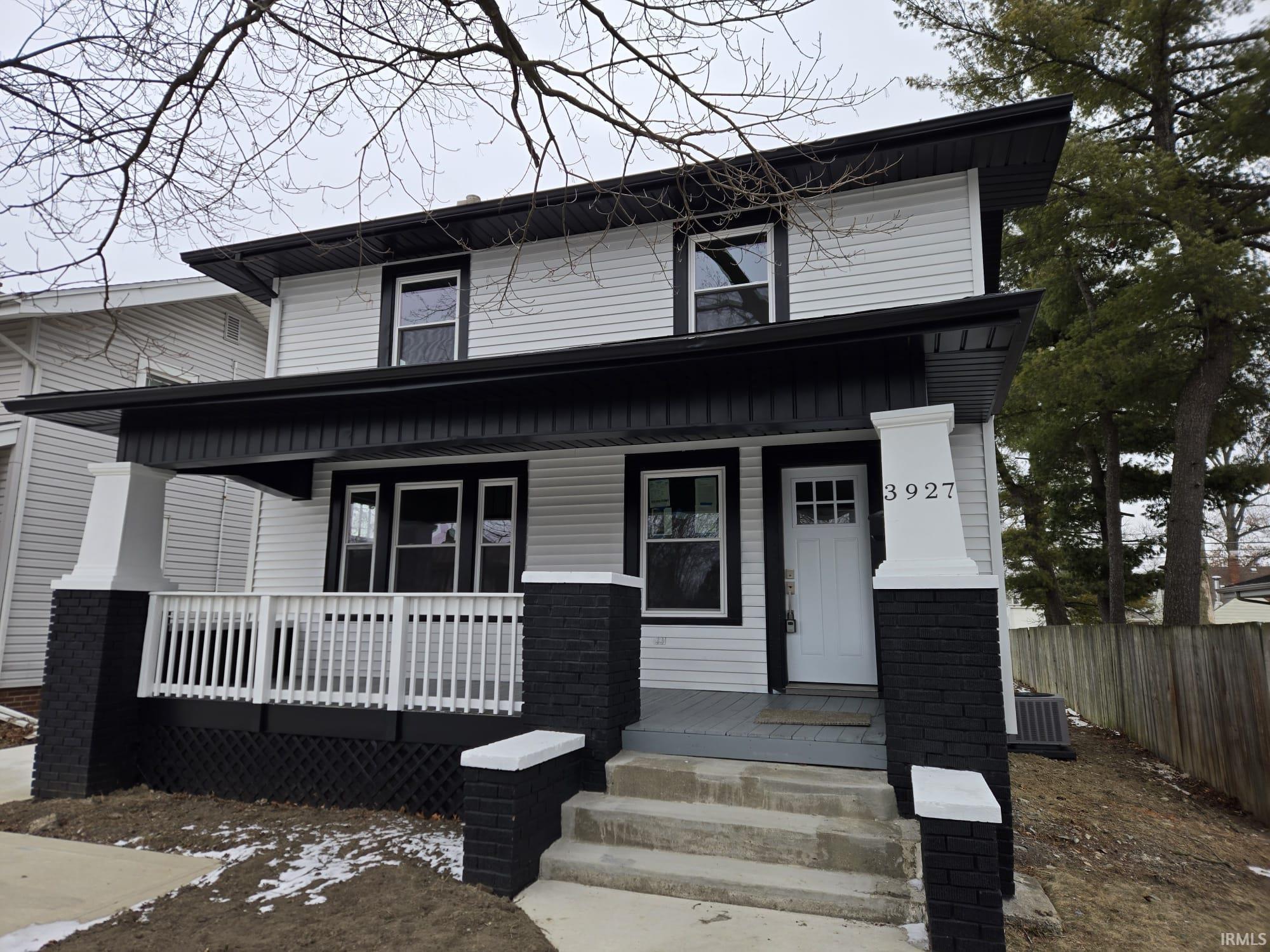 3927 Fairfield Avenue Fort Wayne, IN 46807 - Photo 5 of 29