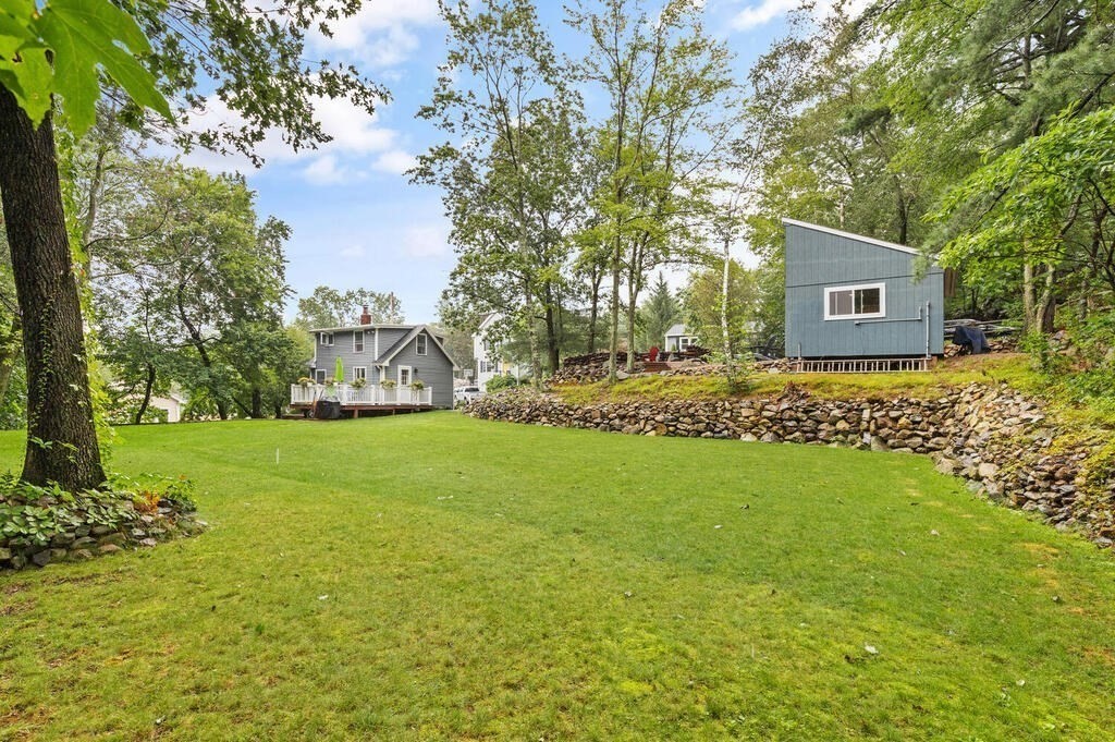 23 Vale Road Wakefield, MA 01880 - Photo 27 of 33