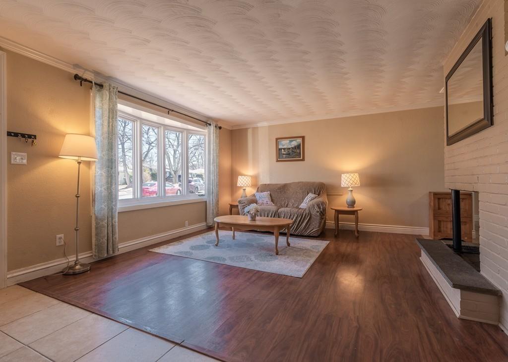 25 Riverview Road Framingham, MA 01701 - Photo 4 of 20 Gallery Image 4