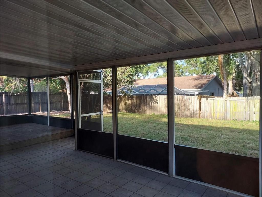 2001 Groveland Road Palm Harbor, FL 34683 - Photo 3 of 23