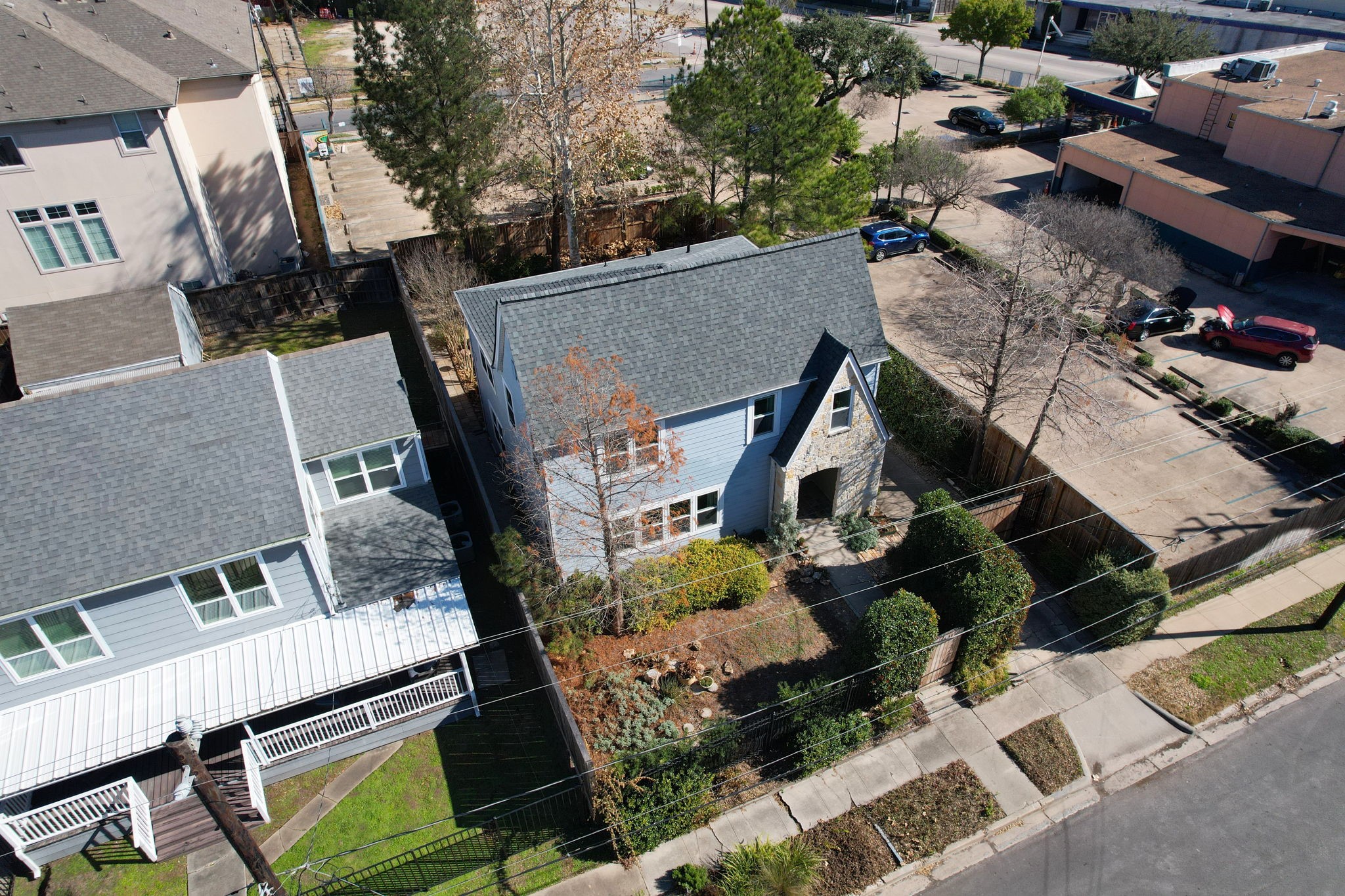 1831 Palm Street Houston, TX 77004 - Photo 25 of 27 Aerial of the lot.