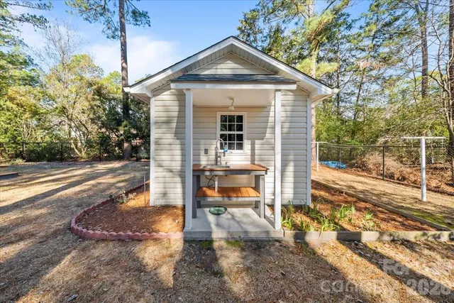 $339,900 | 7980 Glasgow Drive, Laurinburg, NC 28352