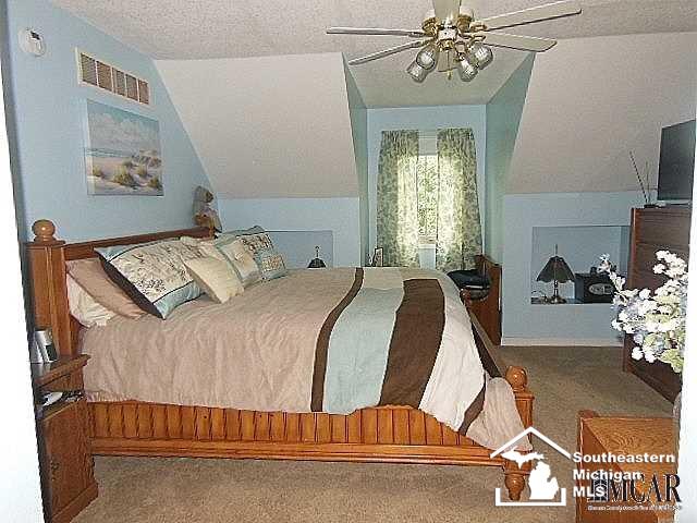 636 West Erie Road Temperance, MI 48182 - Photo 22 of 26 21488714-21.JPG