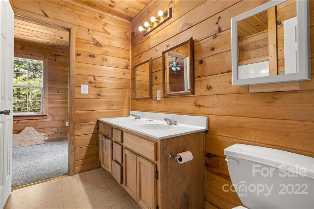 44 Jessella Drive Clyde, NC 28721 - Photo 30 of 37 a utility room with dryer and washer