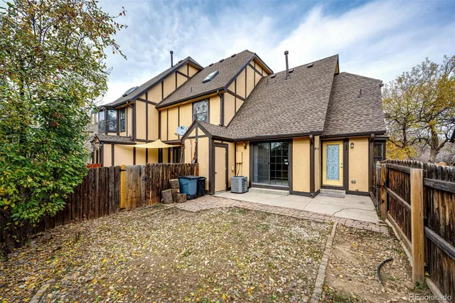 $315,000 | 18538 East Whitaker Circle, Unit E, Aurora, CO 80015