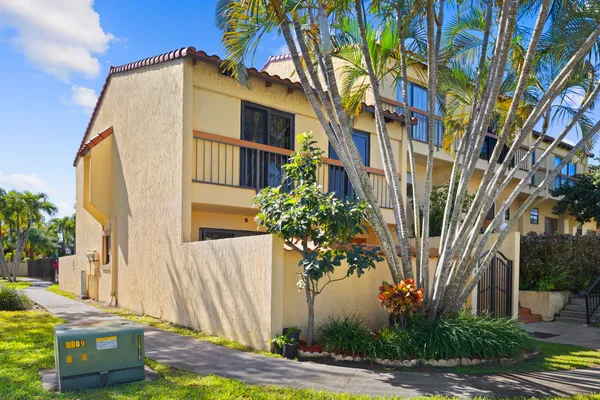 $2,900 | 7734 Balboa Street, Unit 7734, Sunrise, FL 33351