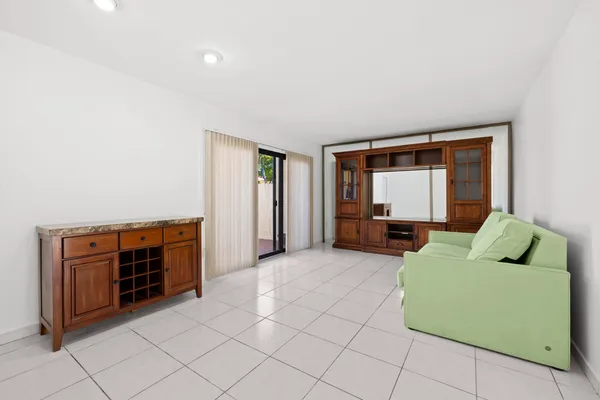 $2,900 | 7734 Balboa Street, Unit 7734, Sunrise, FL 33351