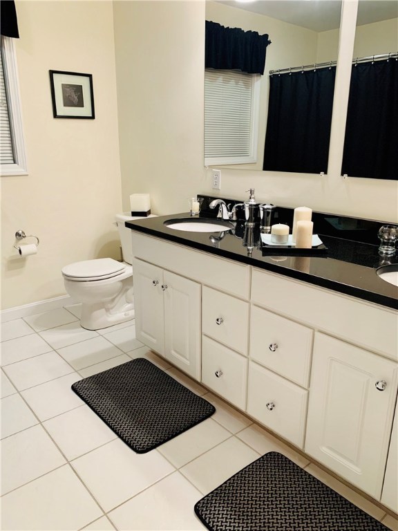 165 Angell Road Cumberland, RI 02864 - Photo 22 of 36