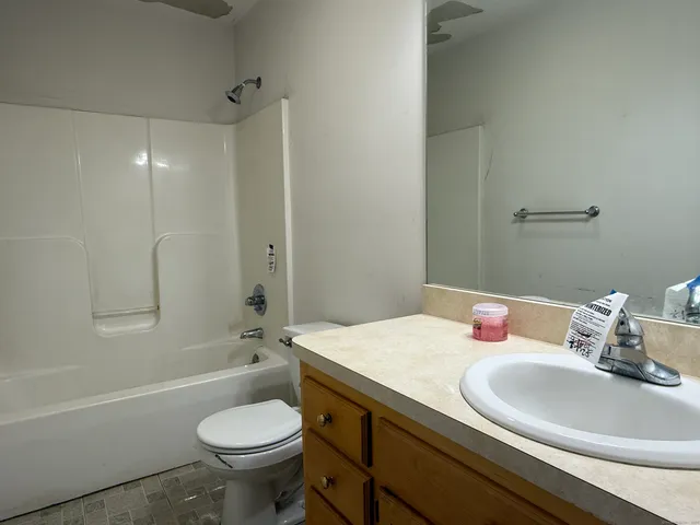 $269,900 | 45 Hart Street, Unit A, Southington, CT 06489