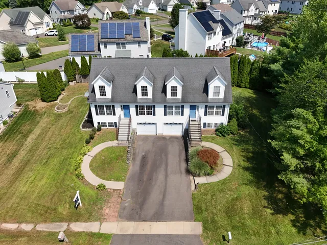 $269,900 | 45 Hart Street, Unit A, Southington, CT 06489