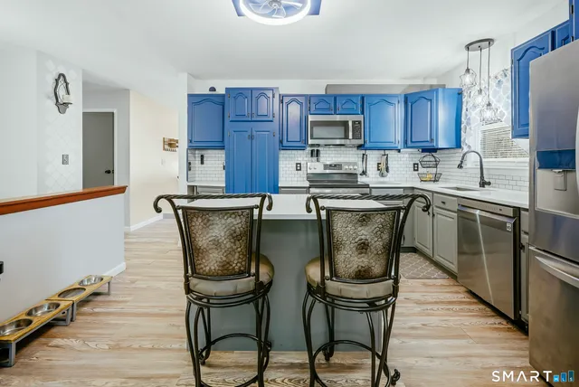 $349,900 | 36 Maxine Road, Plainville, CT 06062