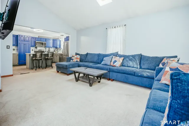 $349,900 | 36 Maxine Road, Plainville, CT 06062