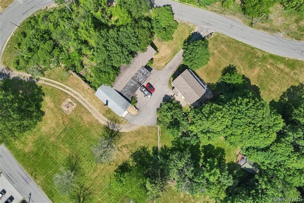 7 Schunnemunk Road Highland Mills, NY 10930 - Photo 23 of 27 an aerial view of a house with a yard