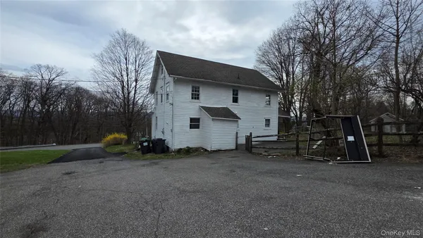 $3,750 | 7 Schunnemunk Road, Highland Mills, NY 10930