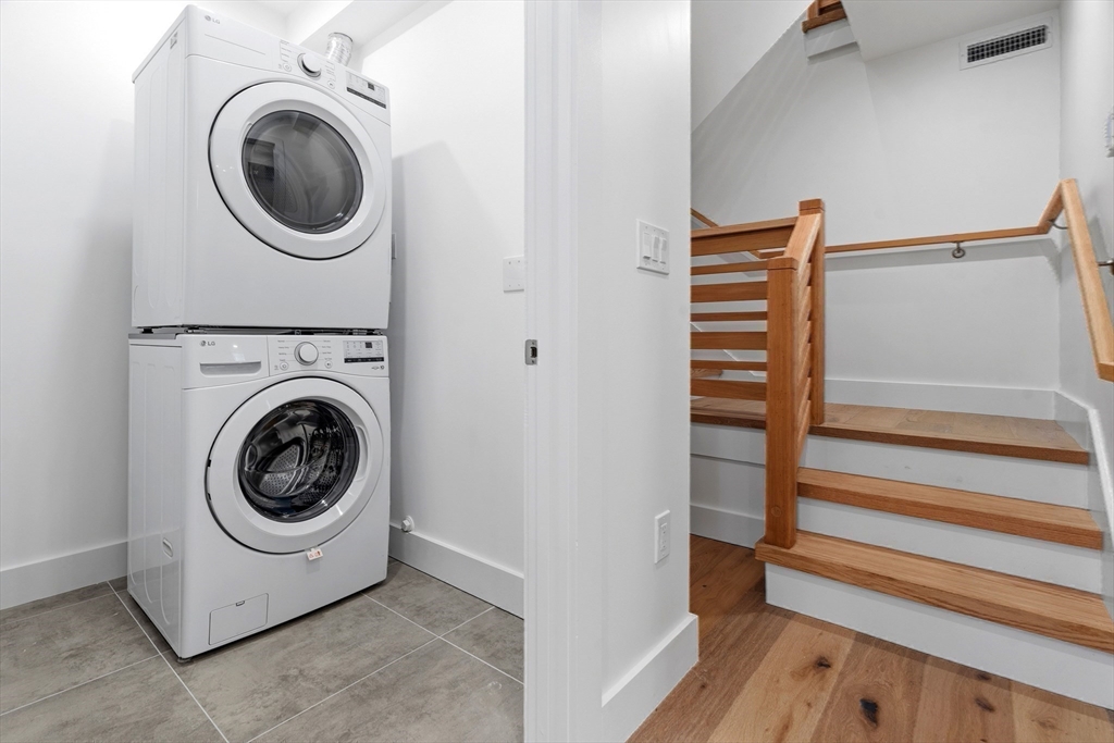 79 R Sheridan Street, Unit 1 Boston, MA 02130 - Photo 10 of 40