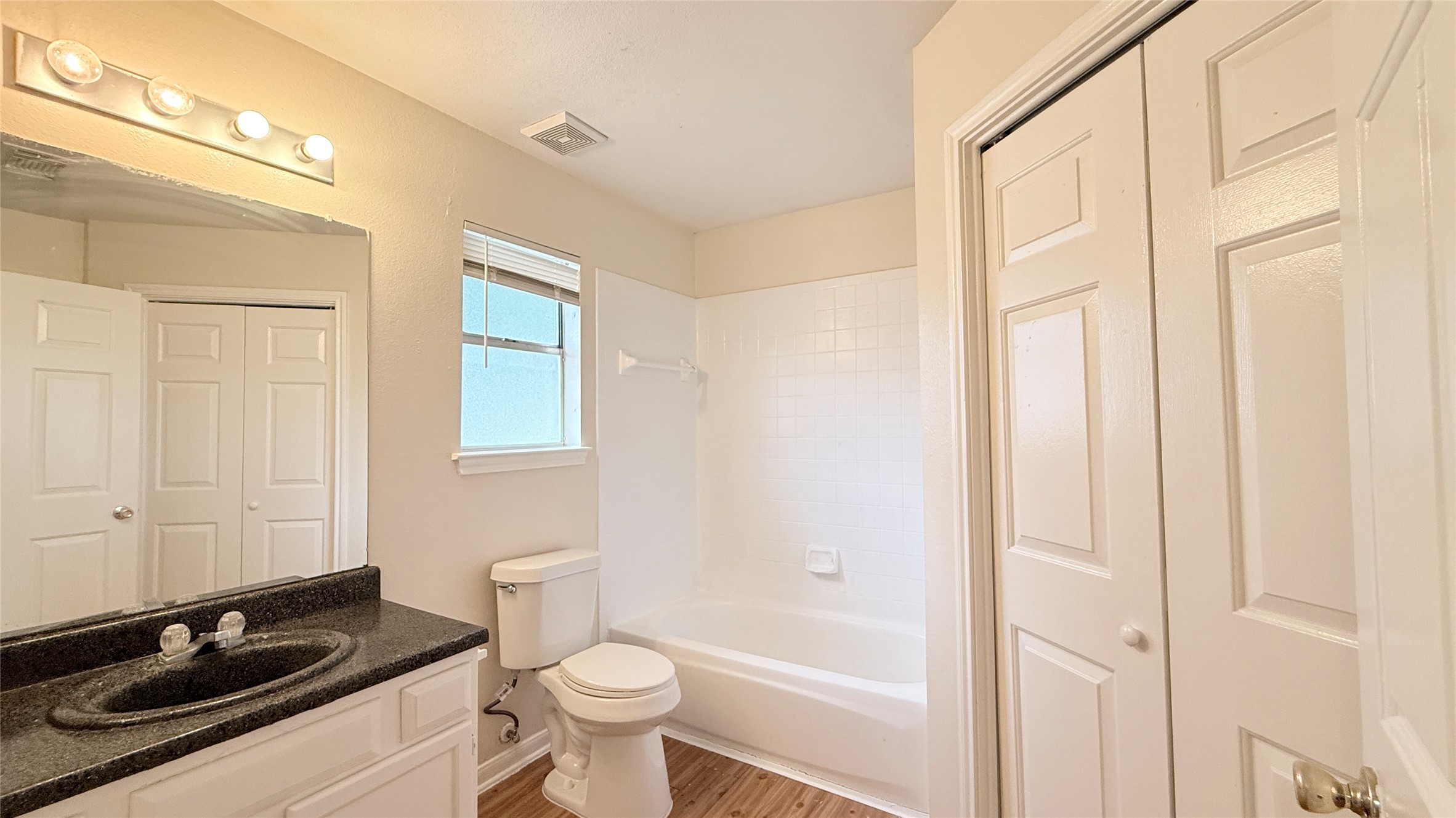 15821 Ridgecroft Road Houston, TX 77053 - Photo 9 of 16