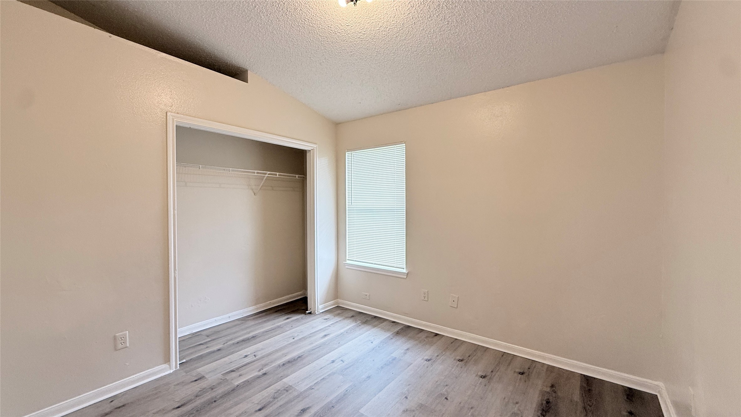 15821 Ridgecroft Road Houston, TX 77053 - Photo 10 of 16