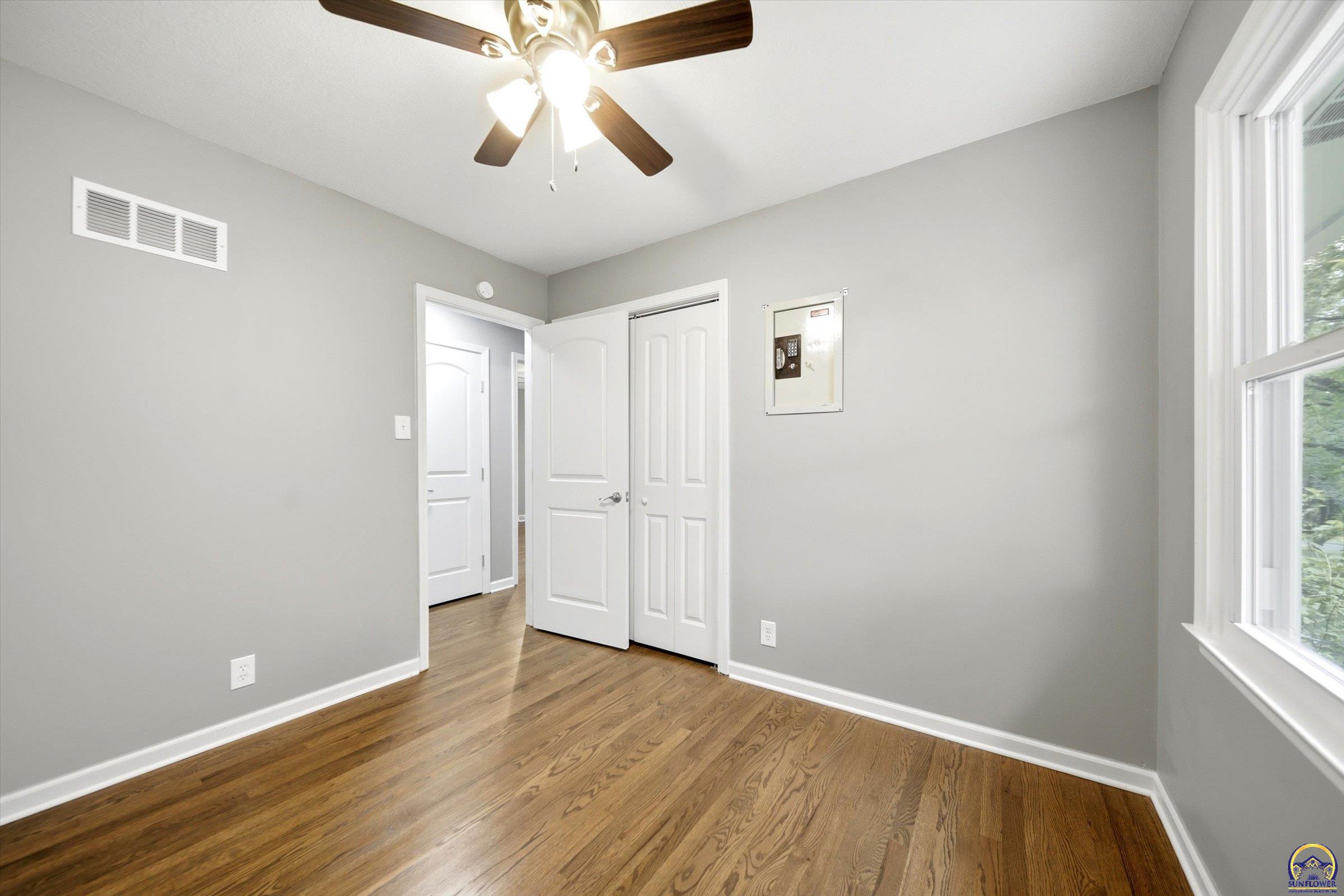 4625 Northwest Brickyard Road Topeka, KS 66618 - Photo 20 of 53