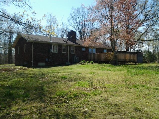 1746 West Grab Creek Road Dickson, TN 37055 - Photo 5 of 20 Large Yard