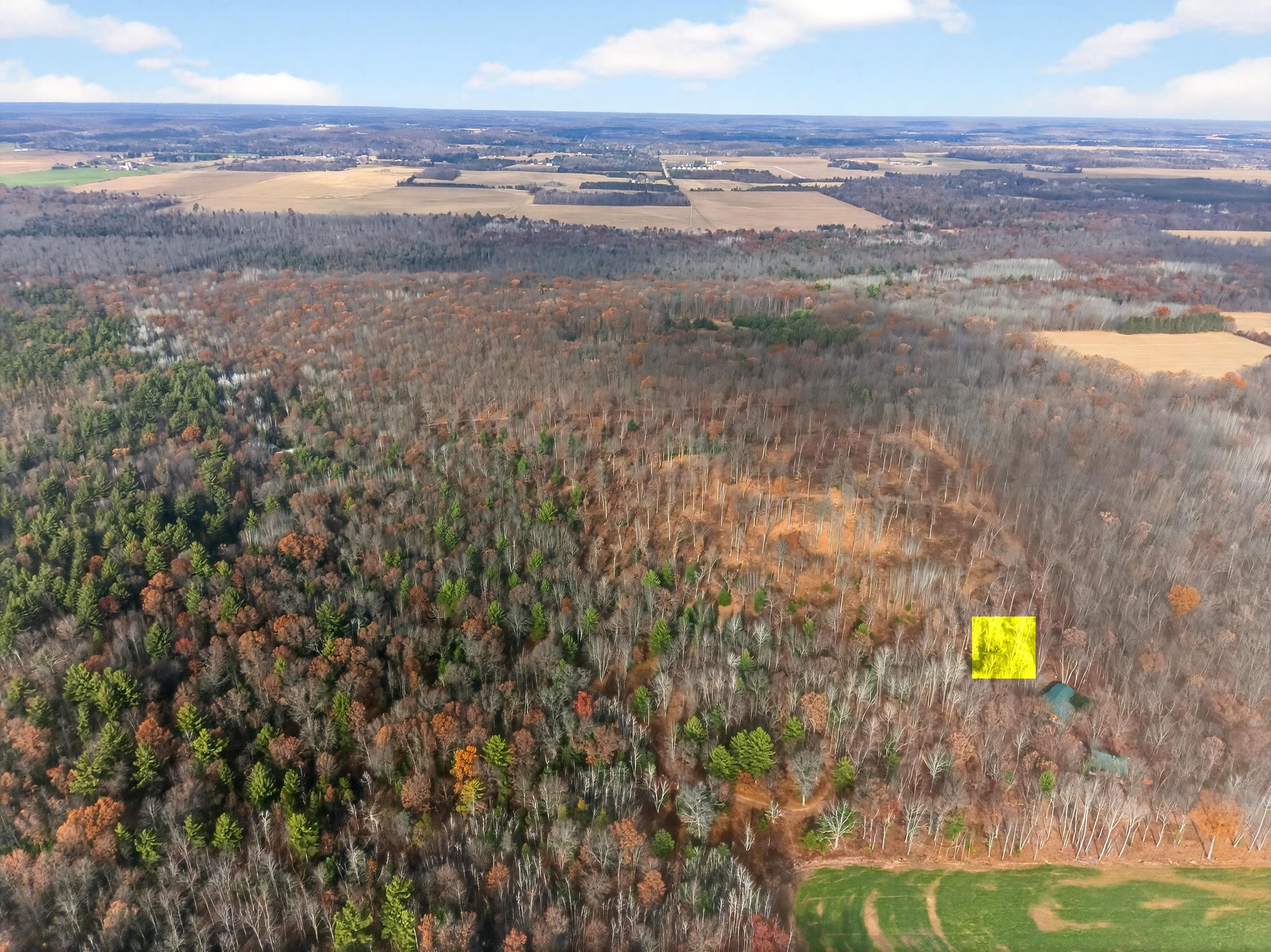 W9499 West 28th Road Crivitz, WI 54114 - Photo 31 of 35