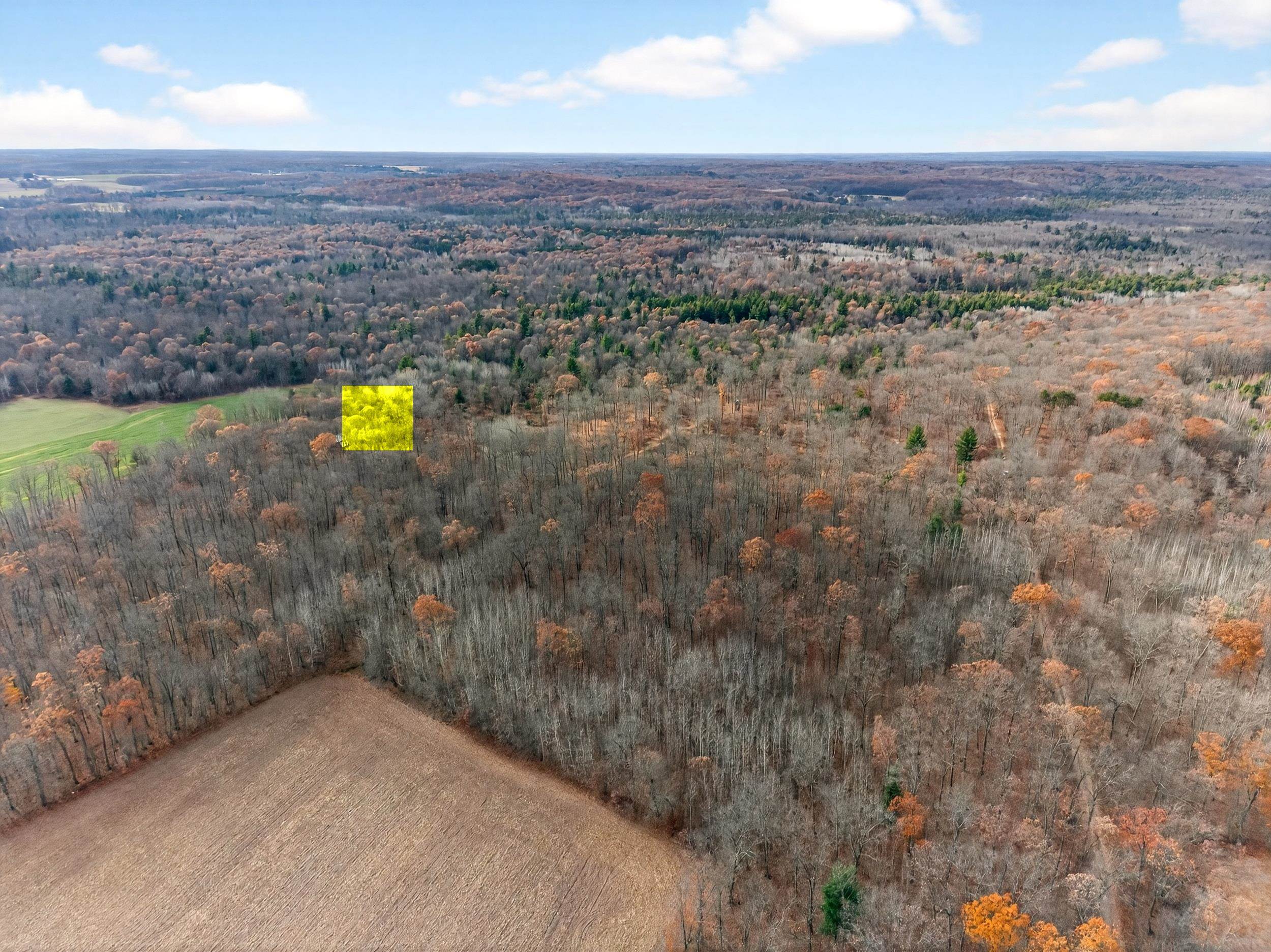 W9499 West 28th Road Crivitz, WI 54114 - Photo 32 of 35