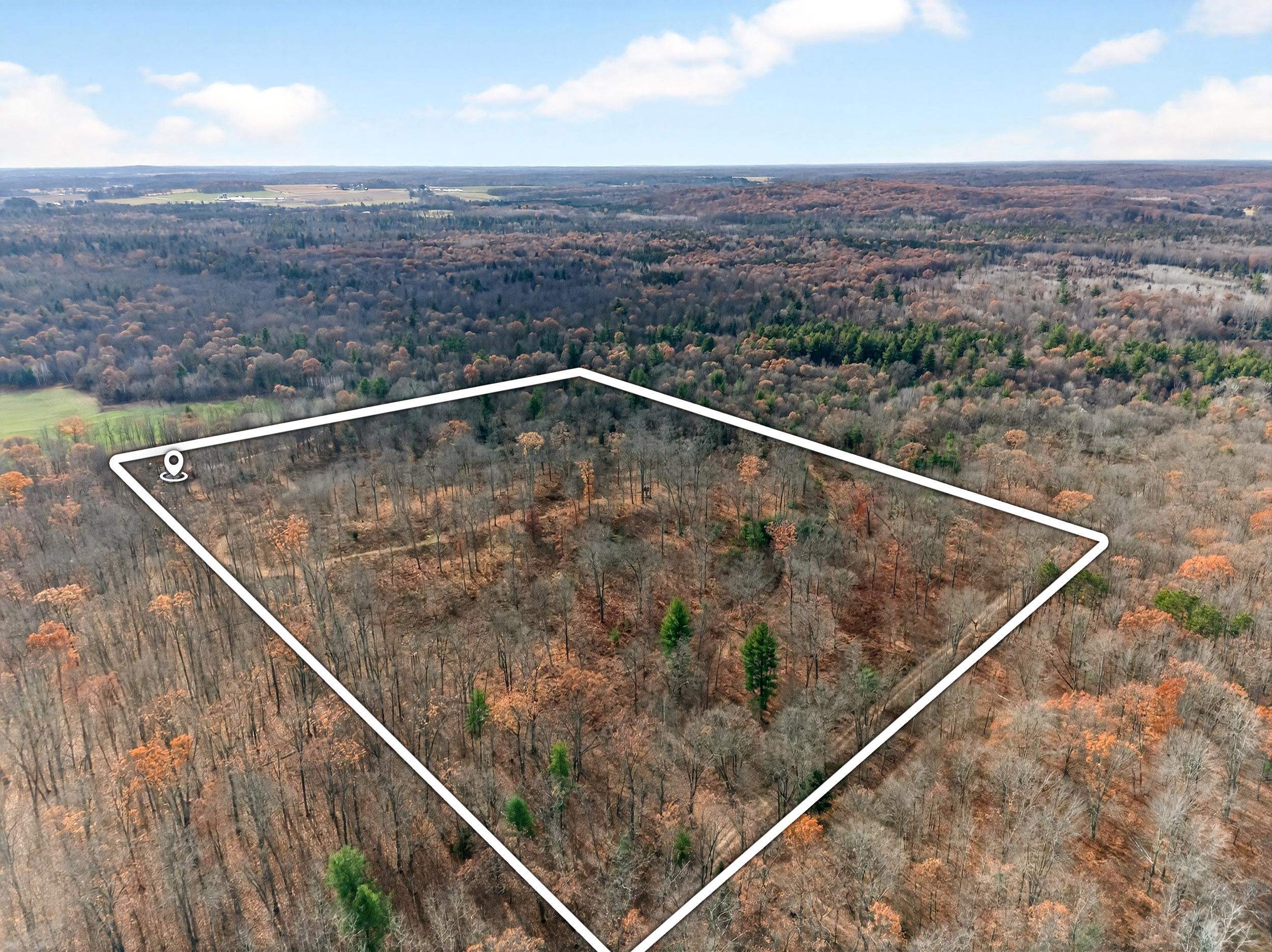 W9499 West 28th Road Crivitz, WI 54114 - Photo 33 of 35