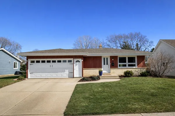 $339,900 | 1203 North 14th Avenue, West Bend, WI 53090
