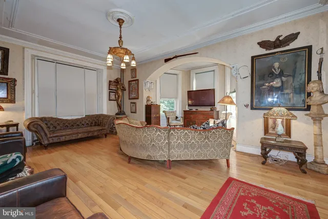 $499,000 | 705 Woodlane Road, Beverly, NJ 08010