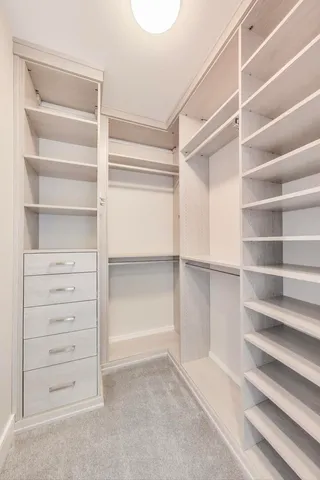 $1,800,000 | 1550 North Clark Street, Unit 604, Chicago, IL 60610