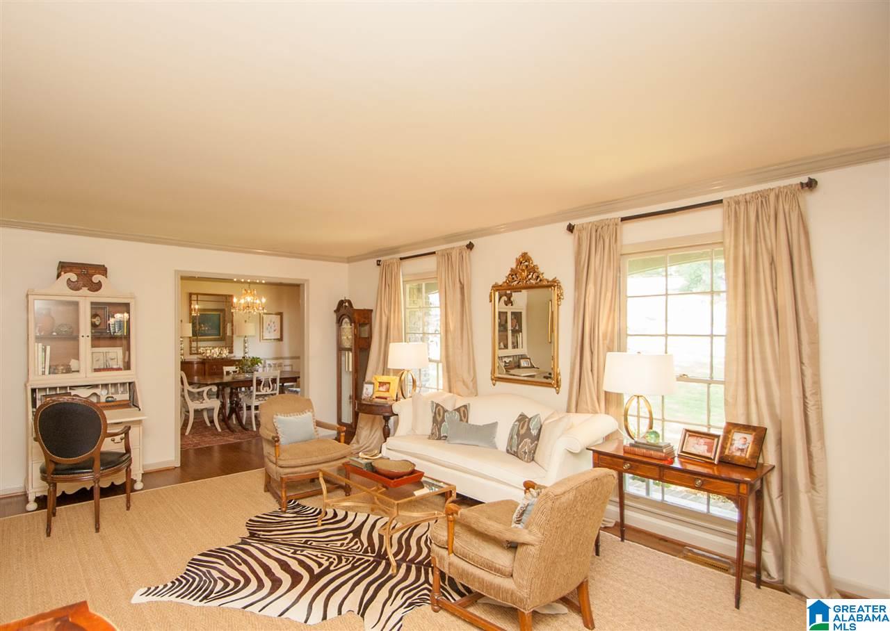 3761 Crestbrook Road Birmingham, AL 35223 - Photo 5 of 32