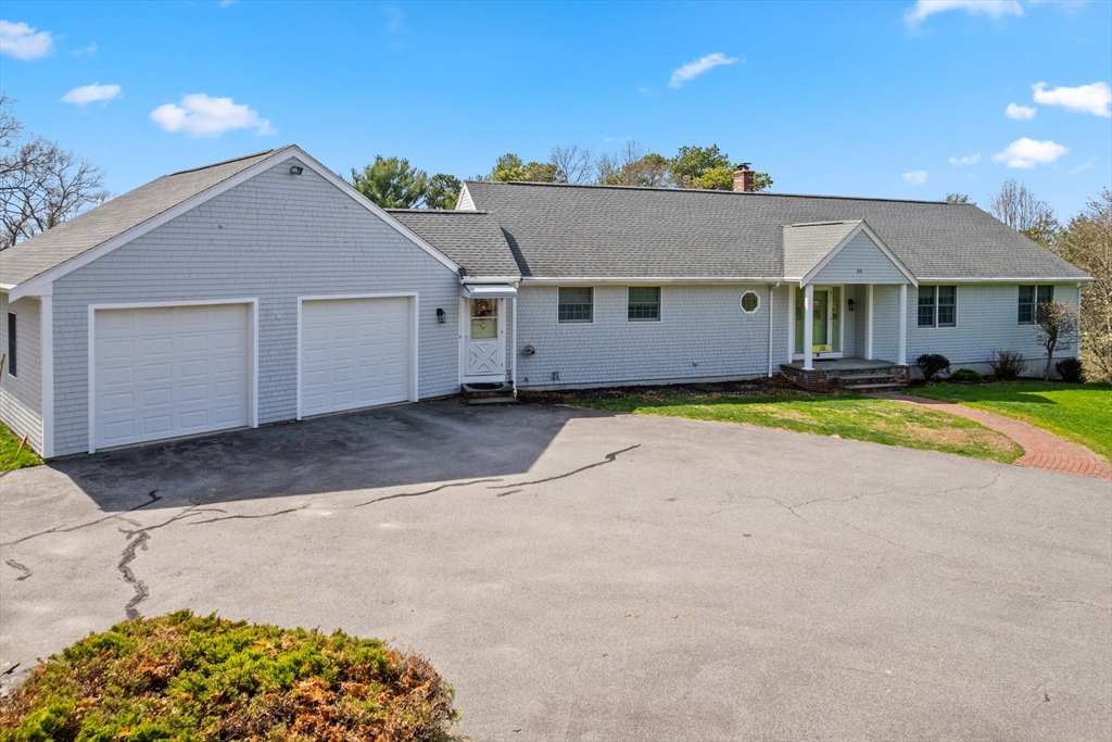 36 High Street Assonet, MA 02702 - Photo 4 of 42