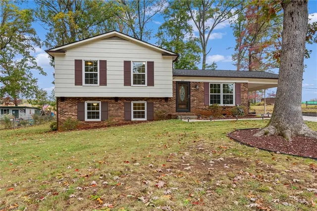 $279,900 | 257 Logan Court, King, NC 27021