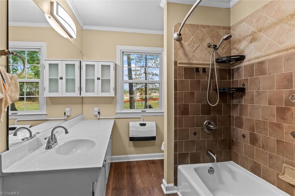 257 Logan Court King, NC 27021 - Photo 20 of 29