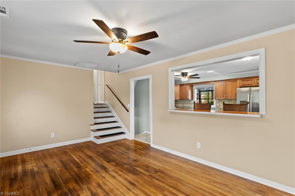 257 Logan Court King, NC 27021 - Photo 6 of 29