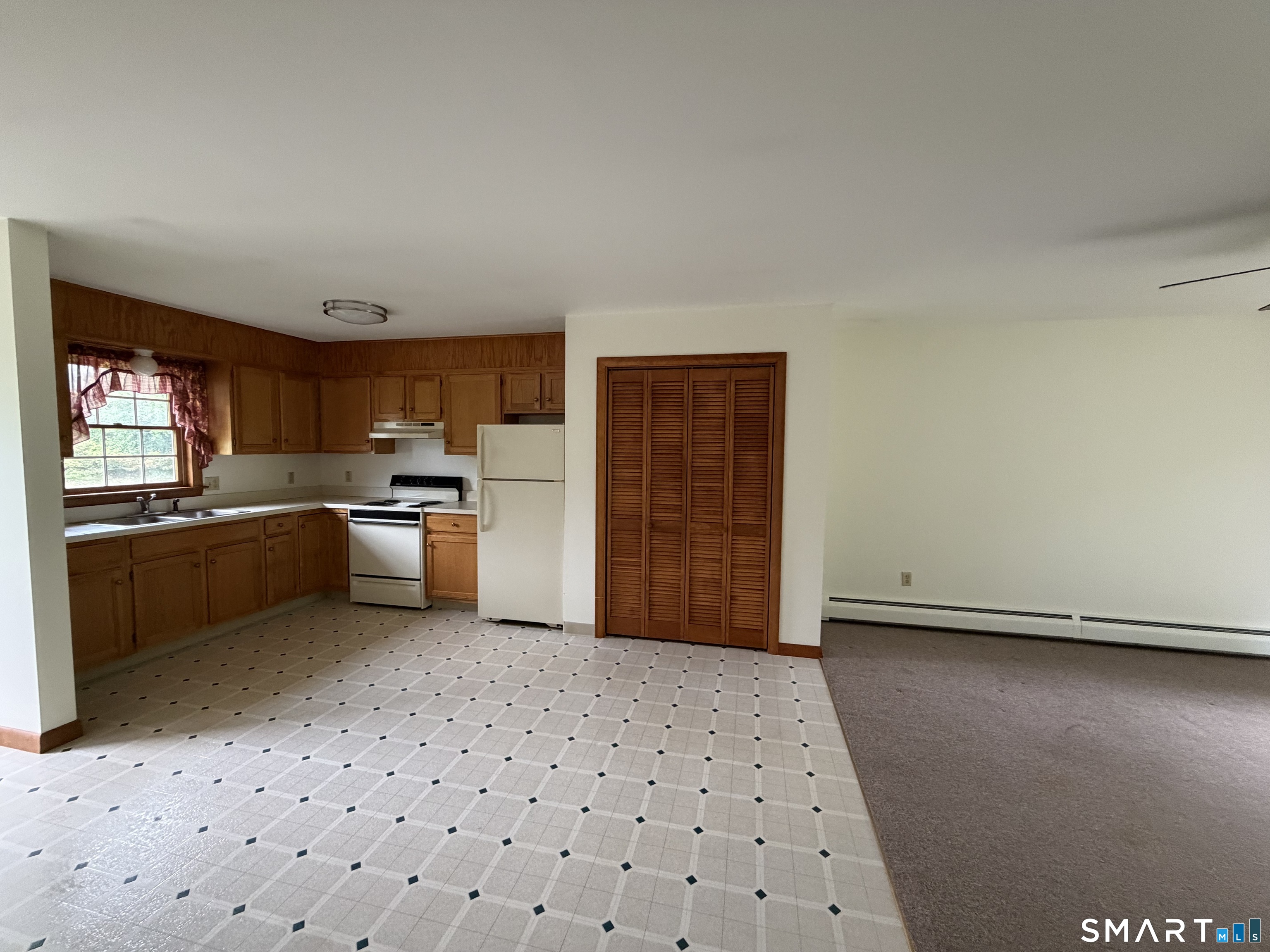 79 Fairgrounds Road, Unit 20 Brooklyn, CT 06234 - Photo 4 of 9