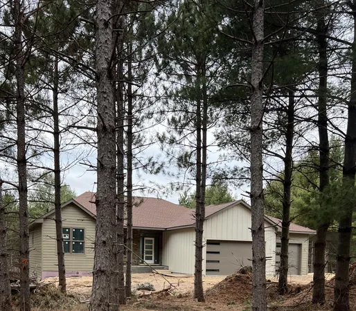 $899,000 | 651 196th Avenue, Somerset, WI 54025