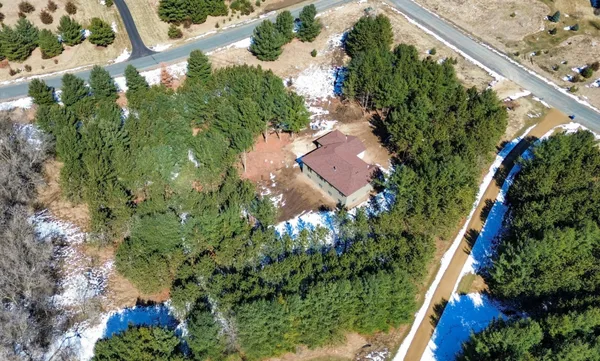 $899,000 | 651 196th Avenue, Somerset, WI 54025