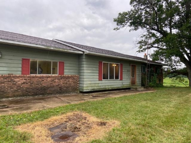 20435 Dewey Lake Street Decatur, MI 49045 - Photo 2 of 33 IMG_1147