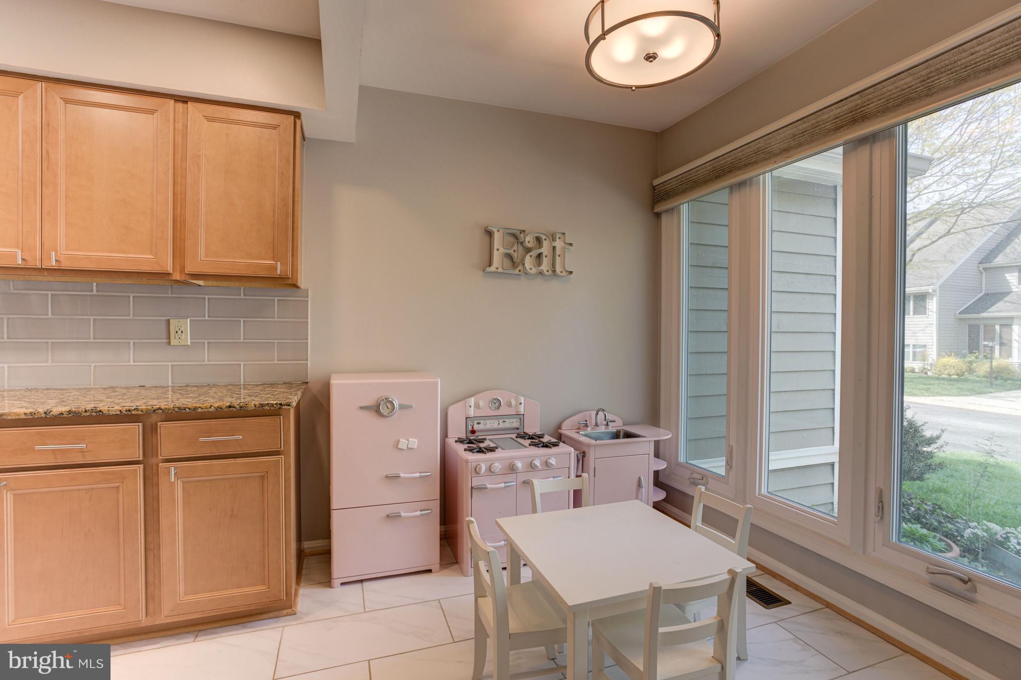 5201 Columbia Road Columbia, MD 21044 - Photo 5 of 48 Breakfast Nook