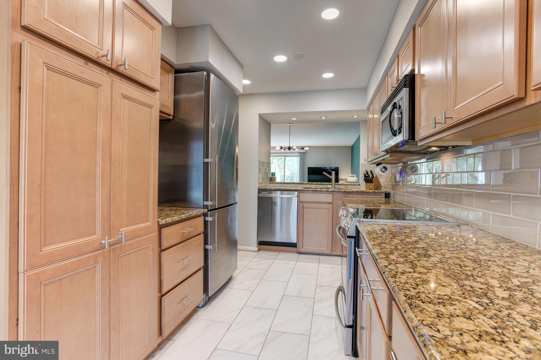 5201 Columbia Road Columbia, MD 21044 - Photo 7 of 48 Kitchen