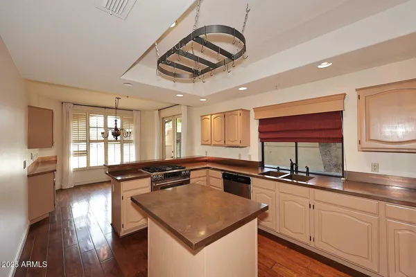 $4,400 | 8100 East Camelback Road, Unit 39, Scottsdale, AZ 85251