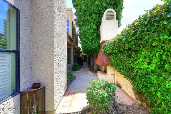 $4,400 | 8100 East Camelback Road, Unit 39, Scottsdale, AZ 85251
