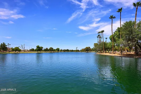 $4,400 | 8100 East Camelback Road, Unit 39, Scottsdale, AZ 85251